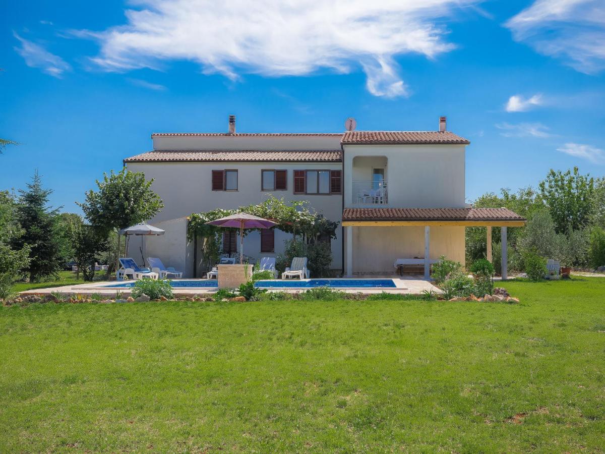 Holiday Home Ana Lucija - Rca508 By Interhome 普拉 外观 照片