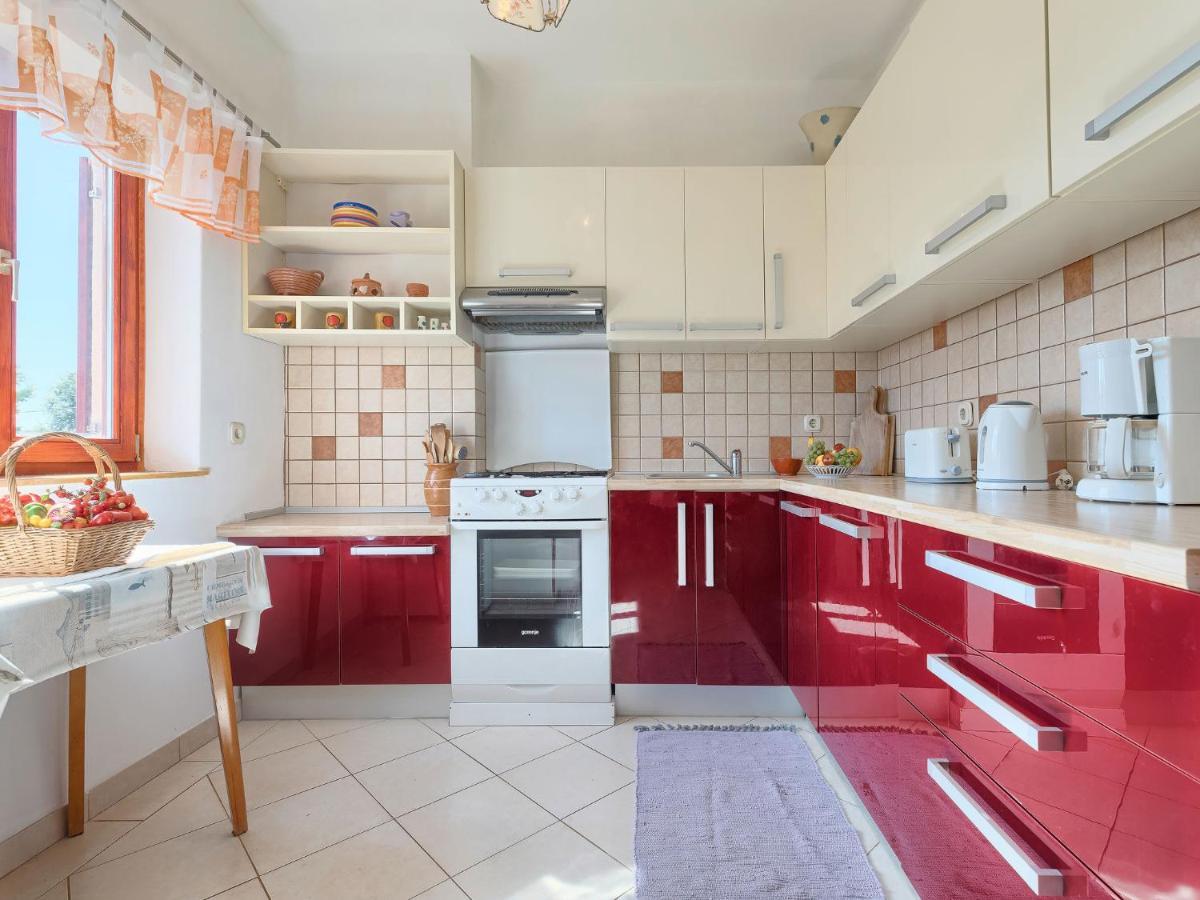 Holiday Home Ana Lucija - Rca508 By Interhome 普拉 外观 照片