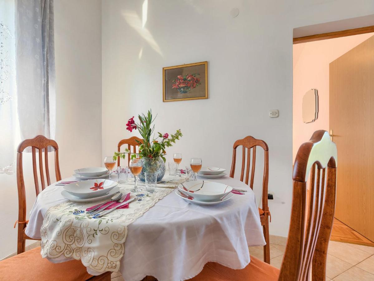Holiday Home Ana Lucija - Rca508 By Interhome 普拉 外观 照片