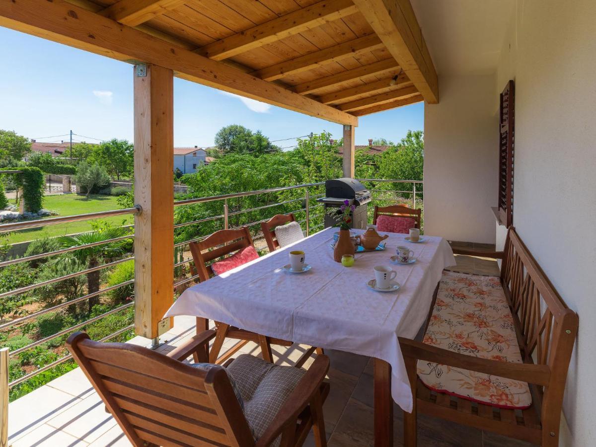 Holiday Home Ana Lucija - Rca508 By Interhome 普拉 外观 照片