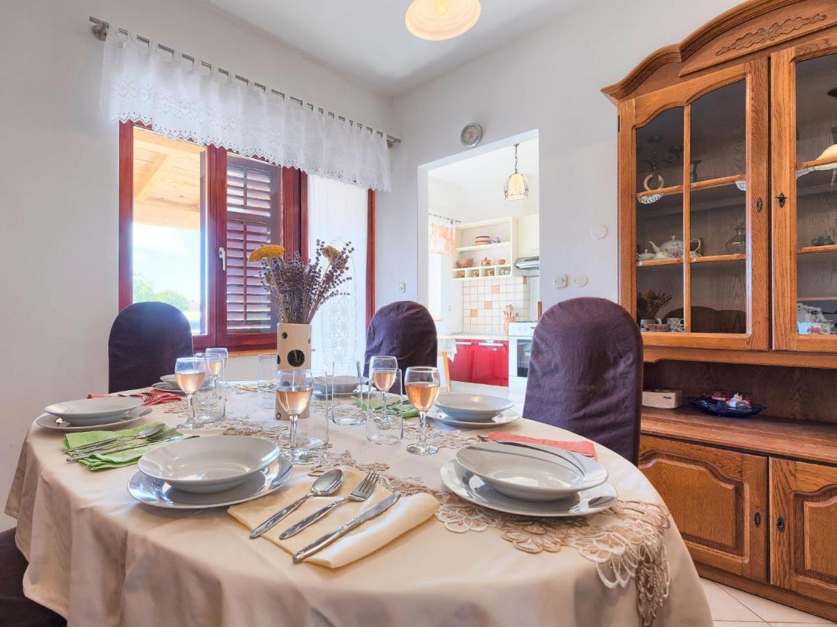 Holiday Home Ana Lucija - Rca508 By Interhome 普拉 外观 照片