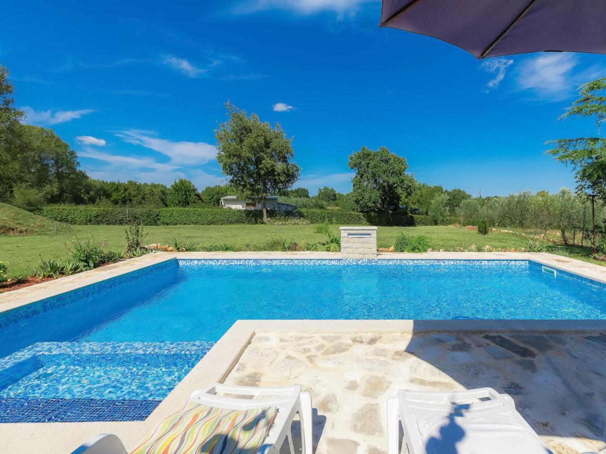 Holiday Home Ana Lucija - Rca508 By Interhome 普拉 外观 照片