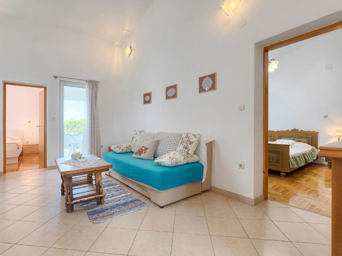 Holiday Home Ana Lucija - Rca508 By Interhome 普拉 外观 照片