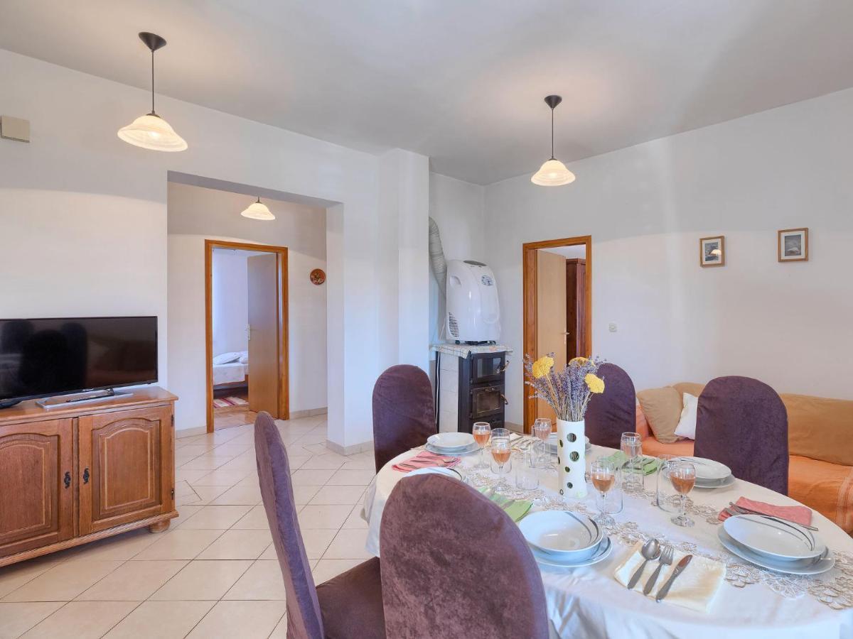 Holiday Home Ana Lucija - Rca508 By Interhome 普拉 外观 照片