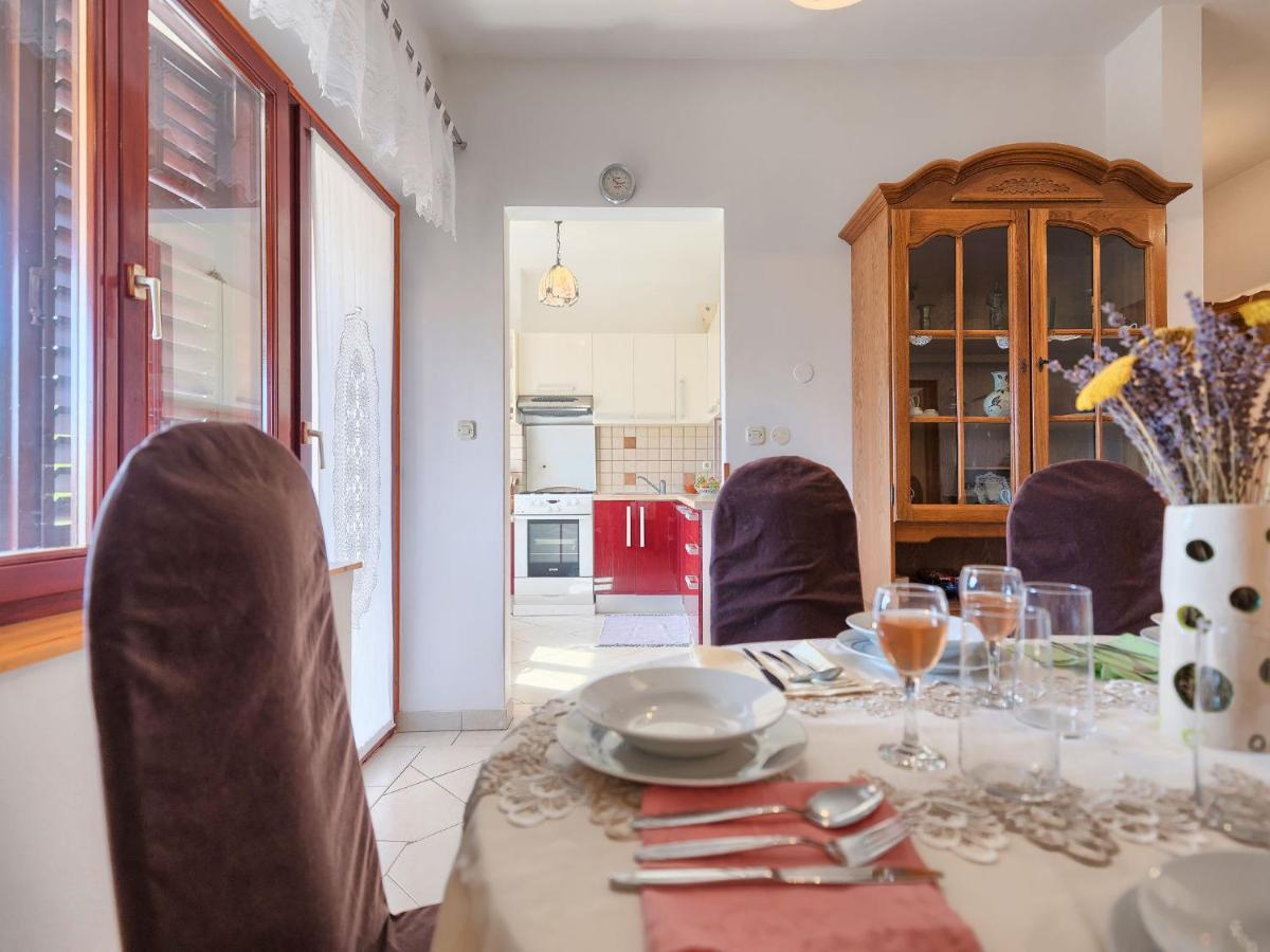 Holiday Home Ana Lucija - Rca508 By Interhome 普拉 外观 照片